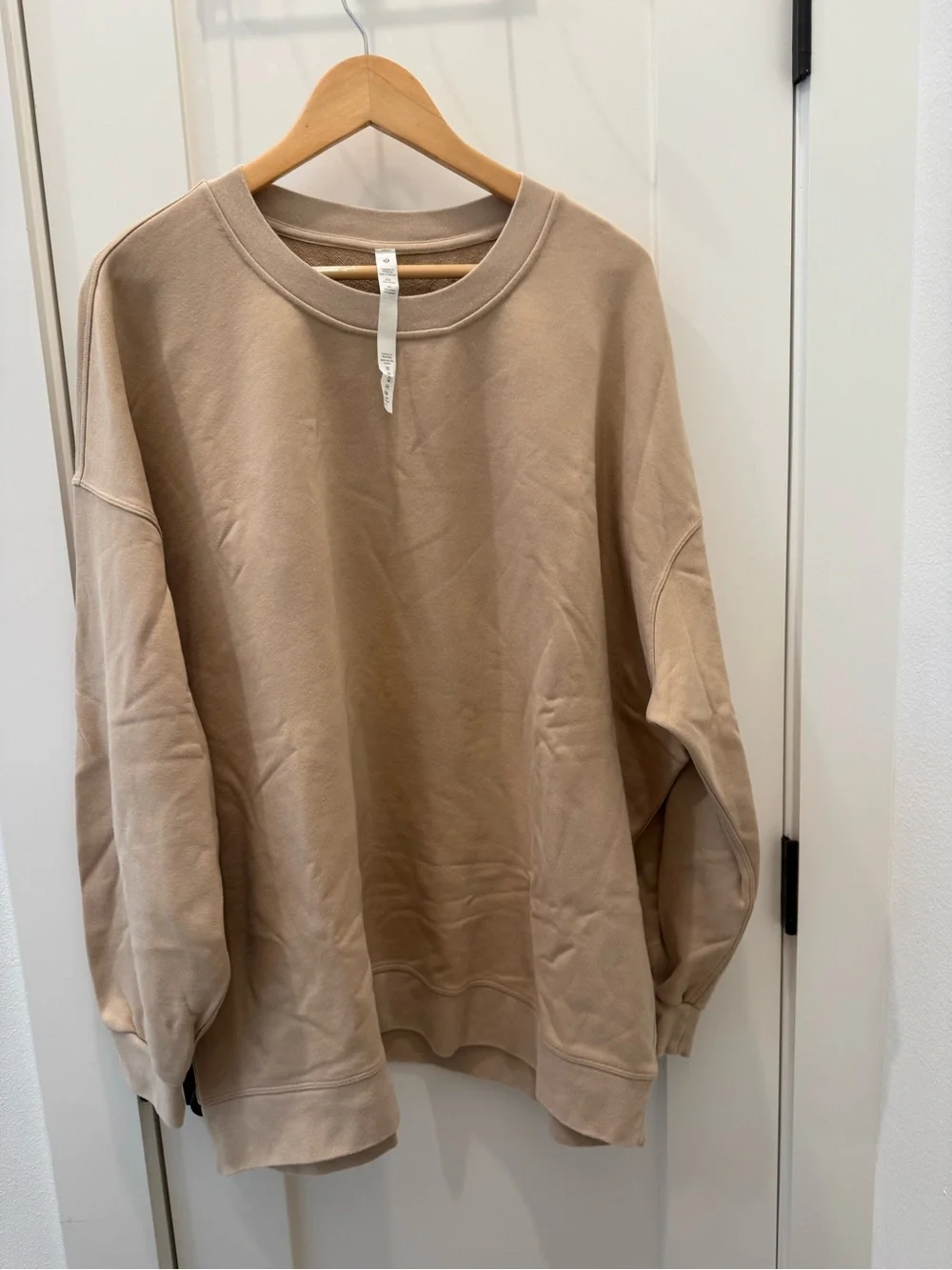 lululemon athletica Crewneck Sweatshirt - Light Tan- Womens 18